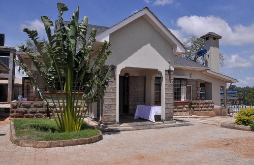 Makueni Resort | Paton luxury resort