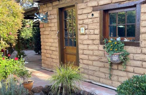 Witchcliffe Ski Chalet | Patricias Garden Studio