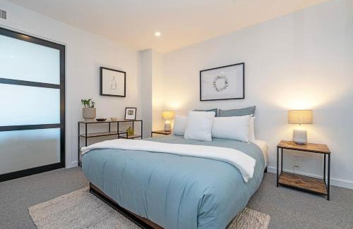 Hobart Central Business District Apartment | Patrick Calm - Easy Living near Dining and Hobart CBD