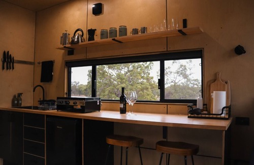 Muchea Cabin | Patrick the tiny cabin in Chittering