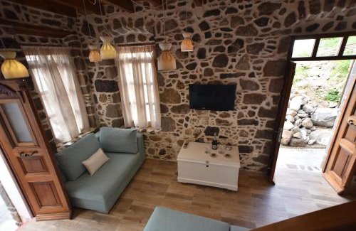 Mandraki House | Patriko Nisyrian Guesthouse