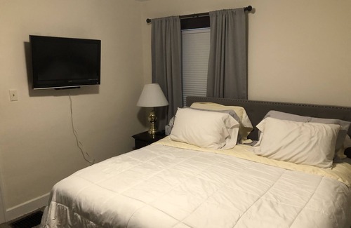 Meridian-Kessler House | Pats Pad!!