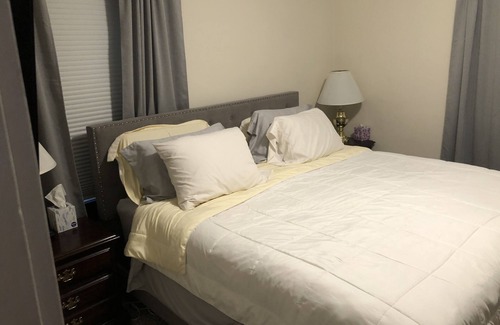 Meridian-Kessler House | Pats Pad!!