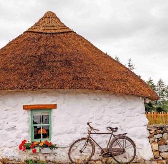 Oughterard House | Patsys Cottage 415