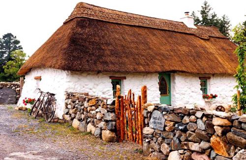 Oughterard House | Patsys Cottage 415