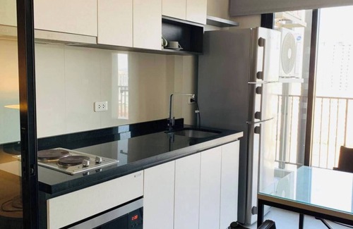 Pattaya Bay Condo | Pattaya's Best Location, Walk to The Beach