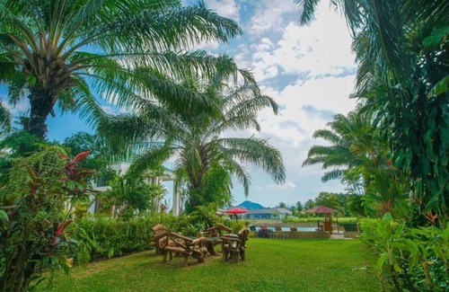 Huai Yai Villa | Pattaya YueHu Phoenix Deluxe Villa 5room