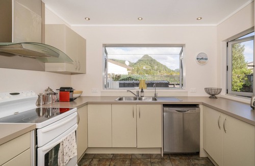 Pauanui House | Patton's Place - Pauanui Holiday Home