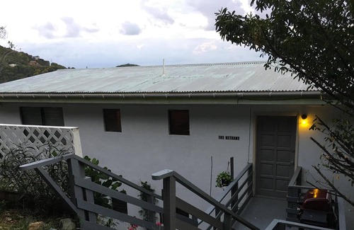 Estate Pastory Apartment | PattyM's Place Upstairs, St John