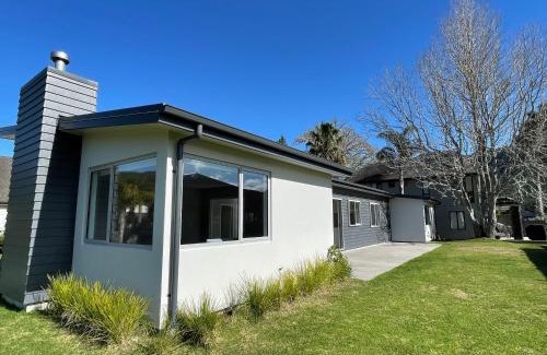 Pauanui House | Pauanui Lakes - Golf Resort