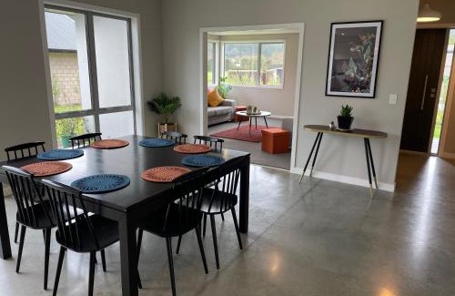 Pauanui House | Pauanui Lakes - Golf Resort