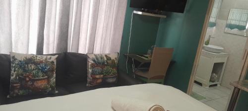 Brits House | Paul & Mollie's Guest House