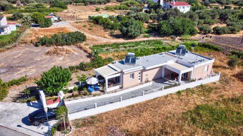 Haraki House | Paul’s Garden Luxury House