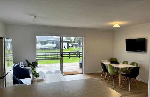 Pauanui House | Paunaui Beach Family GetawaynnRelax, have fun, make memories.