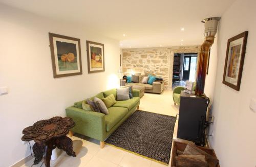 Alvorge Villa | PausaSTAY - QdM Artist Suites - Villa