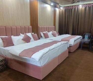 Barkot Hotel | Pavani Resort