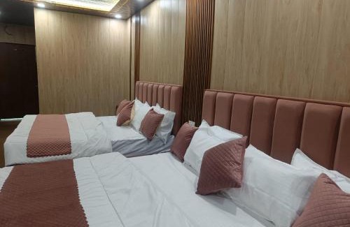 Barkot Hotel | Pavani Resort
