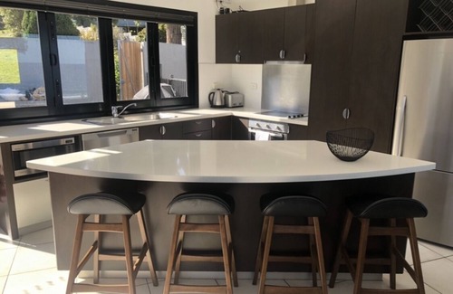 Eaglehawk Neck House | Pavilion on Pirates.