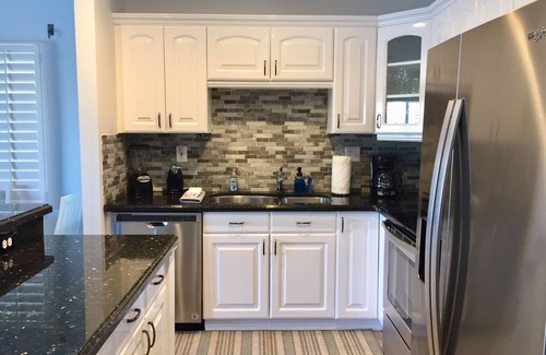 Marco Island Condo | Pavillion Club Condo with dock and pool on the Gulf. Discount on extended stays