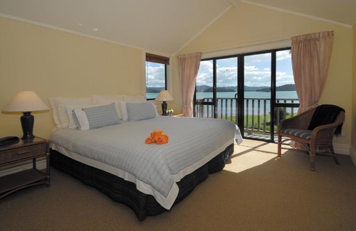 Whangaruru Cabin | Pawhaoa Bay Villas
