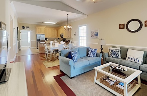 Pawleys Island Villa | Pawleys Island Retreat Tranquil 4BR Pool Tennis