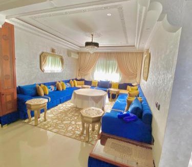 Achakkar Apartment | Paysage Del Costa