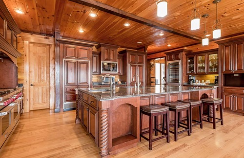 Massanutten House | Payton's Peak Mansion Estate in Massanutten Virginia Resort 17,000 sf Home
