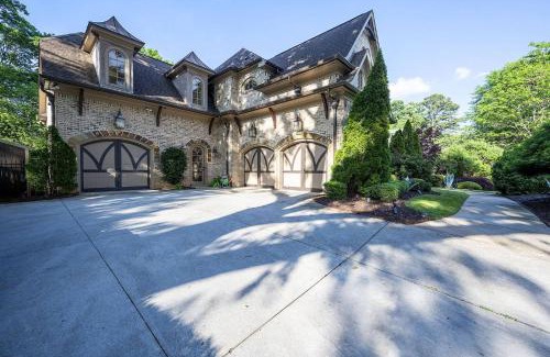 Atlanta House | Paytons Place