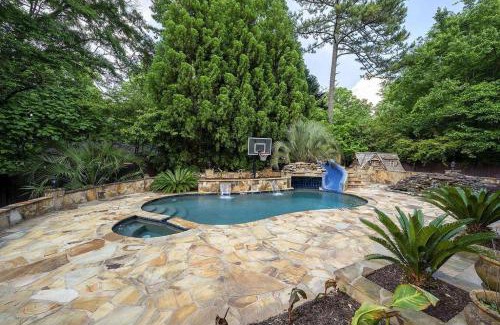Atlanta House | Paytons Place