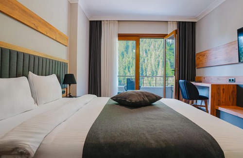 Arakli Hotel | Pazarcik Mountain Hotel