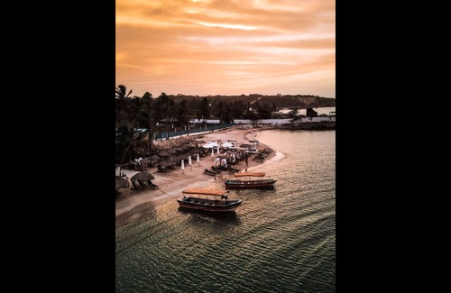 Tierra Bomba Island House | Pb-C1 Habitación Quintuple En Isla Con Desayuno Piscina Y WIFI