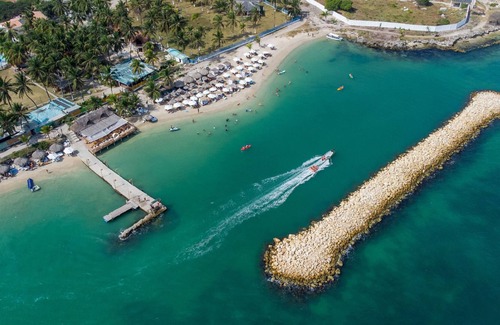 Tierra Bomba Island House | Pb-T13 Room On Island With Breakfast Pool Air Conditioning WIFI