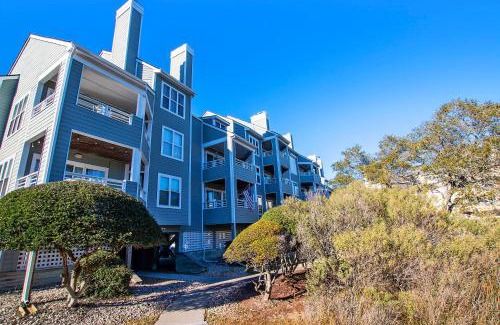 Manteo House | PC431, Above the Wake- Canalfront, Community Pool, Tennis courts and MORE!