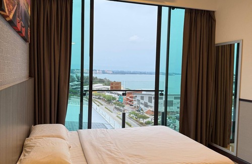 Port Dickson Hotel | PD D'Wharf Hotel Cozy Family Suite with Seaview - up to 6 pax