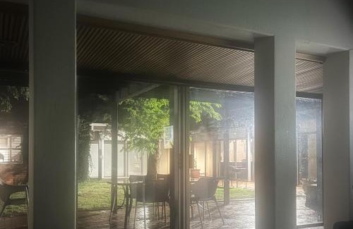 Springs House | Peaamb GuestHouse - Springs Golf Club
