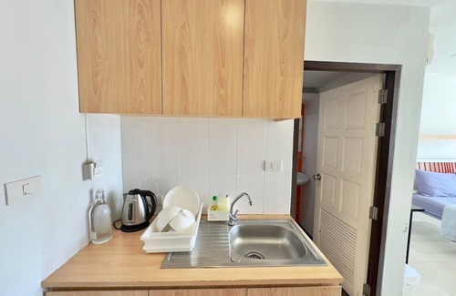 Chom Phon Apartment | Peaberry Place
