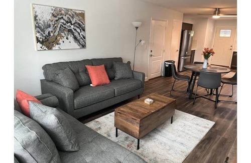 Fairvilla House | Peace and the Park #3 -2 BDRM, 2 Bath