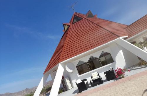 Hatta House | Peace Farm
