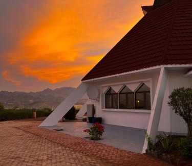 Hatta House | Peace Farm