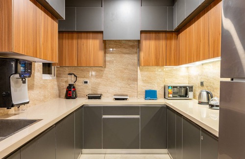 Shimla Apartment | Peace full hill facing flat