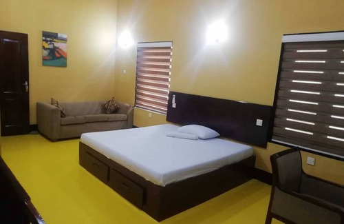 Negombo Villa | peace full place for family/20 mints from beach