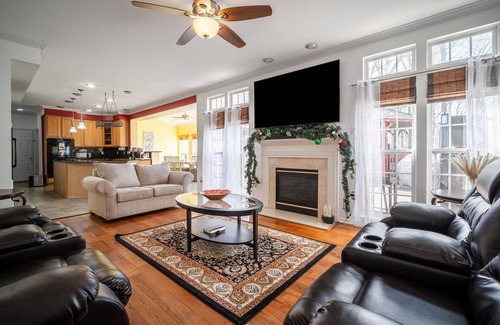 Barstow House | Peace home for rent. Basement not included.