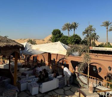 Abu Sir Hotel | peace house