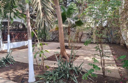 Gunjur House | Peace House in Gunjur, Style and Comfort, Just off Gunjur Highway