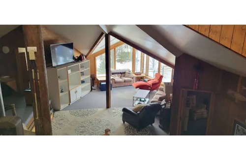Neillsville Ski Chalet | Peace Lodge