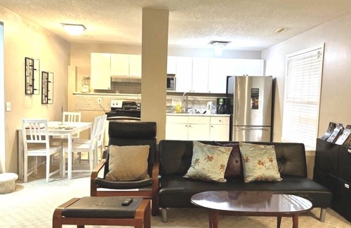 Signal Hill Apartment | Peace of mind property is a Studio with separate entrance and wet bar