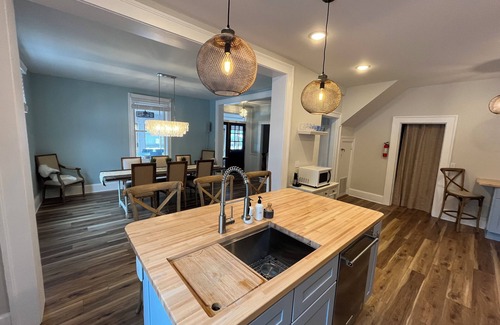 Pepin House | Peace of Pepin 3BR house with 2nd Story Hot Tub and Across from Public Beach