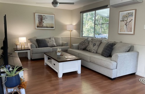 Conondale House | Peace on Palamino - 3 bed home on the Mary River.