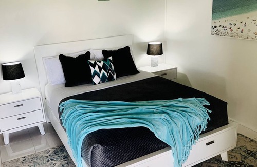 Shute Harbour Apartment | 🏝Peace On The Passage 🏝Romantic Getaway🏝Ocean Views 🏝