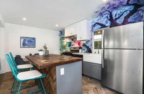Los Angeles Apartment | Peace palace
